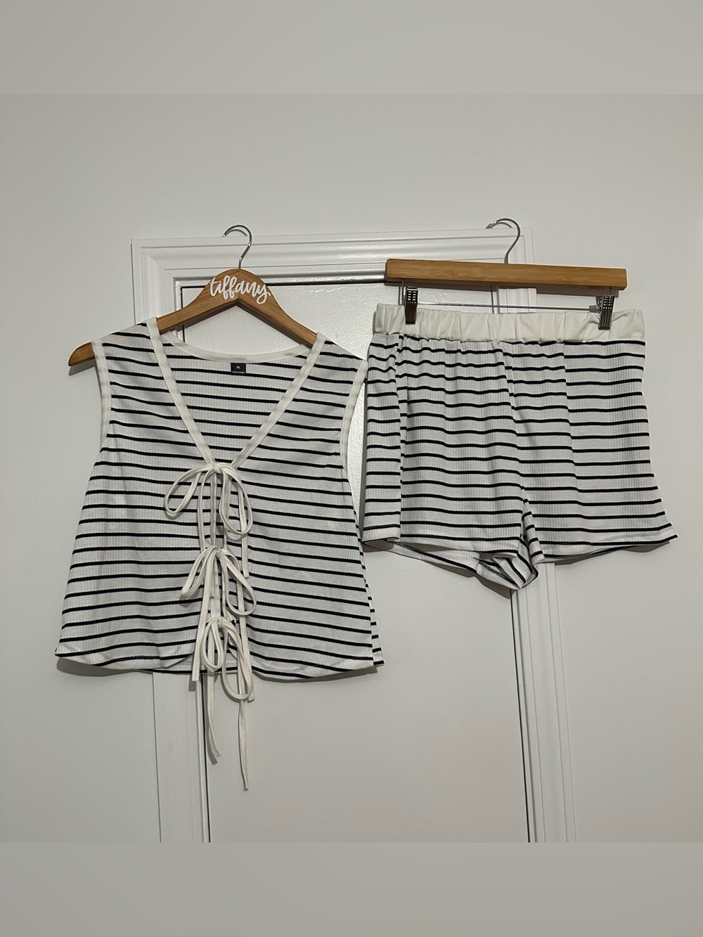 SHEIN White & Black Striped Tie-Front Knit Set